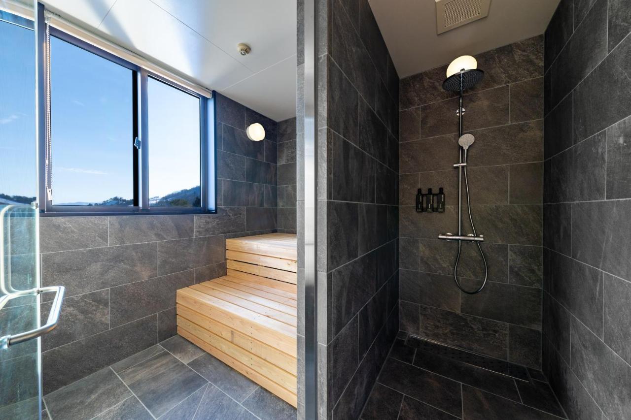 Aparthotel Roka By Hhg à Hakuba Extérieur photo